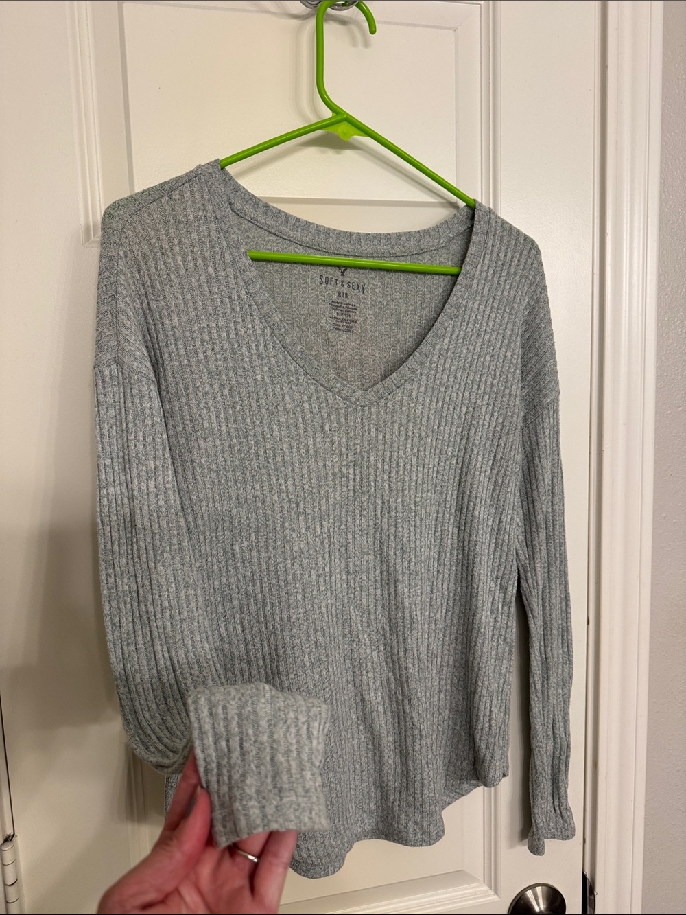 Soft & Cozy Women's Light Gray Ribbed V-Neck Sweater